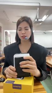 Máy Trợ Giảng Không Dây APORO T18 - Công Suất 30W Mic UHF Ổn Định Có Bluetooth Âm Thanh Sống Động