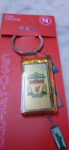 Manchester United keychains. Liverpool keychains Chelsea  Arsenal . Football team solar Keychain EPL MU 足球队太阳能钥匙扣 Pasukan Bola Sepak Solar Rantai Kunci