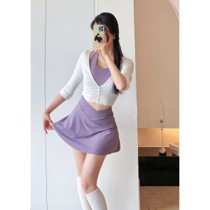 ชุดโยคะสองชิ้นสไตล์เกาหลี LexyActive สำหรับผู้หญิงในฤดูใบไม้ผลิและฤดูร้อน กระโปรงสั้นแบบไขว้ แขนกุด ความยาวสั้น ด้านหลังเปิด