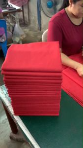 ผ้าขาวม้า แดง มหามงคลเรียกทรัพย์ ผ้าทอพื้นแดง ขนาด 75X180 ซม. สีไม่ตก, สินค้าพร้อมส่ง