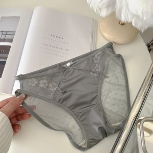 Low Waist Lace Ice Silk Mesh Briefs Antibacterial Seamless Cotton Crotch Cute Youth Student Underwear Quick Dry Nylon Solid Color
