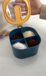 Tempat Bumbu 4 Sekat / Kotak Bumbu Dapur 4 in 1 Food Grade / Wadah Penyimpanan Garam Micin Merica