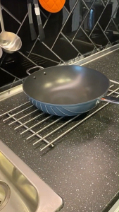 ตะแกรงรองหม้อ ที่รองหม้อ ที่รองของร้อน Stainless ขนาด 28x50cm ใช้เป็นอุปกรณ์แคปปิ้งได้ คล้ายกับ IKEA