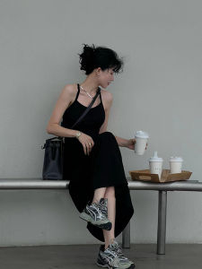 ชุดเดรสยาวคอตั้งแขนกุดสีดำเซ็กซี่ลำลองหลวมๆ ชุดเดรสยาวคอตั้งเอวสูงแขนกุดฤดูใบไม้ผลิฤดูร้อน