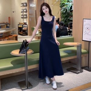 QIAOCHENXIAN | Loose Maxi Dress for Plus Size Women with Square Neckline and Sleeveless Design
