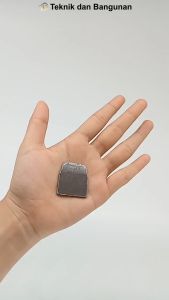 Baji Pacak Cangkul Penahan Gagang Cangkul