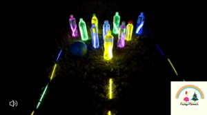 🌟พร้อมส่ง🌟 แท่งเรืองแสงสี แพ็คผสม 100 ชิ้น รวม 8 สีอินเทรนด์ + ขั้วต่อสร้อยข้อมือที่สวยงาม ของเล่นแท่งเรืองแสง อุปกรณ