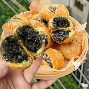 Cantonese Chaozhou Traditional Crispy Filling Seaweed Cookies