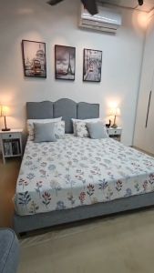 FINSSO Chennai SET Luxury Swiss-Foundation Divan Queen Bed Frame Katil queen + wardrobe (Customize Available)