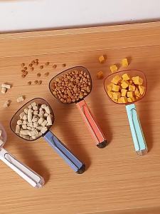 Pet Food Scoop – With Scale Marks Cat Dog Food Spoon for Dry Food Freeze-Dried Treats Cat Litter Portable Clip Design Pet Fee