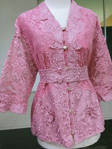 BAJU KEBAYA KARTINI FULL BROKAT MIX BORDIR LENGAN 7/8 LEHER V BAHAN FULL BROKAT GLITTER WARNA PEACH HIJAU PUCUK/STABILO OREN SIZE L XL 3L LD 100 115 KEBAYA BORDIR KEBAYA KARTINI