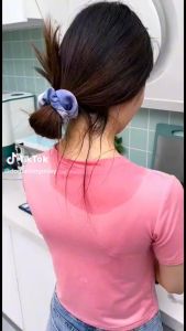 Quạt tích điện mini treo tường để bàn mang đi học chơi vv