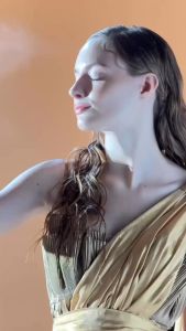 Studio Tropik Elixir Priming Water Serum Mist 3in1 Setting Spray Serum Face Mist Primer Makeup