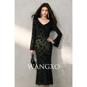 WANGXO | Đầm V-Cổ Dệt Kim Cao Cổ Đính Hoa Voan Xòe Tay Dài