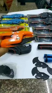 Kéo cắt ống nước 42mm -cắt ống pvc ppr...lưỡi kéo nhập khẩu mangan 65