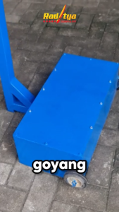 Tiang Badminton Dewasa 1 Set Portable – Besi Hollow 5x5 Sistem Knockdown + Net | Roda 6cm Atas & 4 Inch | Anti Goyang Mudah Dipindah | Untuk Indoor Outdoor