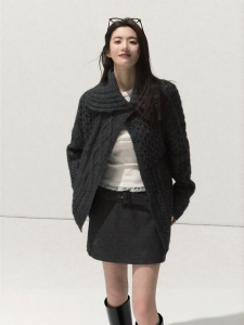 OAKMOO | Áo Cardigan Len Jacquard Cổ Asymmetric