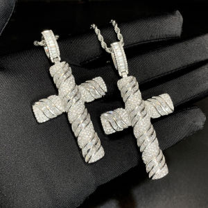 CLIBER 1pc New Rectangle CZ Cross Pendant Necklace Iced Out Bling Silver Color Cross Charm Hip Hop Religious Fashion Mens Women Jewelry newcln
