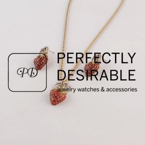Fashionable G Red Diamond Strawberry Vintage Style Necklace And Earrings With Silver Needles Set.
