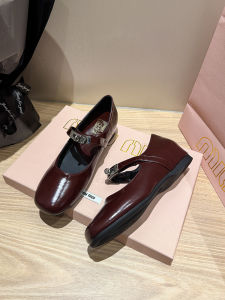 French Brown Flat Bottom Single Shoes Womens Mary Janes Slip-On Shoes Inner Heightening Buckle Strap Fashion Wedding Shoes