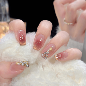 เล็บแต่งตัวแบบสวมใส่สีสันสดใส ชุดเล็บสั้นตาแมว ชุดเล็บทาเล็บทำมือสำหรับฤดูใบไม้ผลิและฤดูร้อน สีสันสดใส ชุดเล็บทาเล็บแบบสวมใส่