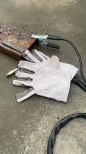 TARGET  ถุงมือเชื่อม ถุงมือตู้เชื่อม ถุงมือผ้า ถุงมืองานเชื่อม วัสดุคุณภาพ ใช้งานสะดวก ป้องกันสะเก็ตไฟ ทนความร้อนได้สูง(1 คู่)