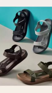Sandal Santai Pria Kekinian Karet Premium Empuk Ringan/ Sandal Gunung Casual Pria Dewasa Terbaru