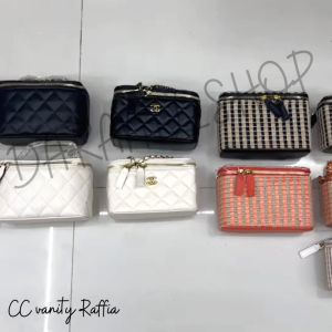 ❗❗  ทักแชทรับส่วนลด ❗❗  CC vanity Raffia น่ารักสไตล์เกาหลี mbagshop กระเป๋าคุณภาพดี กระเป๋าแฟชั่น กระเป๋าสะพายผญ กระเป๋าสตางค์ กระเป๋าสะพาย กระเป๋าคาดอก กระเป๋าเป้