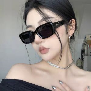 Korean Version Fashion Retro Rectangle  Sunglasses for Women Men StarHigh Quality Shade Glasses Anti UV Street Photos Eyeglasses
