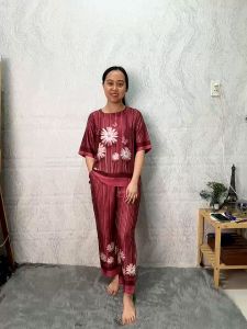 T25 Đồ bộ mặc nhà trung niên lụa Latin tay lở quần ống suông dài 9 tấc đồ mặc nhà trung niên size lớn từ 50 - 75 kg