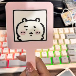 Bandai | Gương Cầm Tay Nhỏ Gọn Hachiware Usagi Họa Tiết Hoạt Hình Dễ Thương Gương Trang Điểm Di Động Dành Cho Độ Tuổi Từ 14 Trở Lên Trang Trí ACG