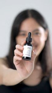 Minimalist Advanced Brightening 16% Vitamin C Face Serum With Vitamin E & Ferulic Acid For Glowing Skin | All Skin Types | For Women and Men