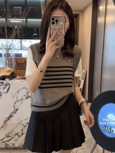 Slimming Fake Two-Piece Stripe T-Shirt