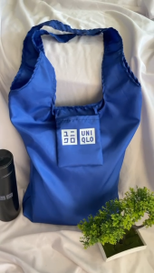 Uniqlo Gift Shopping Bag / Tas belanja Uniqlo