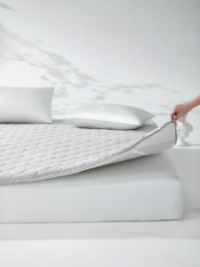 Mercury | Soft Thick Mattress Pad for Student Dorm Single or Double Bed