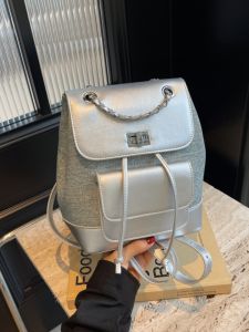 กระเป๋าสะพายไหล่ผู้หญิงแบบลำลอง กระเป๋าเดินทางแบบสะพายข้างสายโซ่สีบล็อก กระเป๋าสะพายไหล่แบบอเนกประสงค์สำหรับเดินทางและไปทำงาน กระเป๋าถือหนัง PU