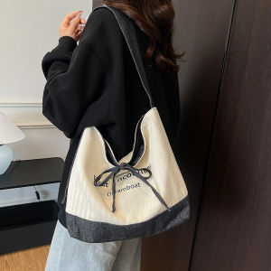 กระเป๋าผ้าใบทรงหัวใจลายเสือดาวย้อนยุคขนาดใหญ่แบบสะพายข้างลำลองสไตล์อเมริกัน กระเป๋าถือผ้าเดนิมสองด้านแบบลำลองสำหรับวัยรุ่น