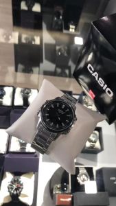 นาฬิกาผู้ชาย Casio รุ่น AMW-880D-1AV คาสิโอ