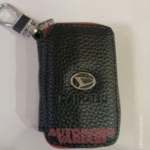 Dompet Stnk Mobil Motor Kulit/Gantungan Kunci Motif Daihatsu Hitam