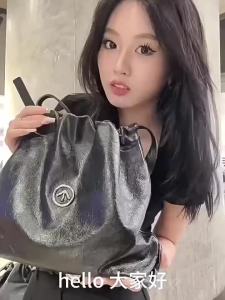 Arrow Bag - Spring/Summer Flared Sheepskin Garbage Bag - Casual Handbag - Shoulder Bag - Underarm Carry - Soft Bag