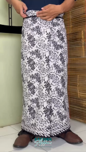 PROMO !! CO Fashion Muslim Pakaian Pria Busana Muslim Pria Sarung Batik Pria Sarung Batik Murah Sarung Batik Pekalongan Sarung Batik Elrumi Sarung Batik Mahda Sarung Batik Cap Tradisional Sarung Santri Sarung Wadimor Murah Terbaru Motif EE