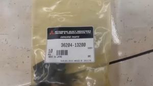36204-13200 SCREW 3620410300 S6B3-PTA