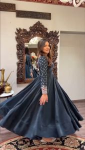 [PRE-ORDER 15 DAYS] READYMADE ANARKALI GOWN WITH DUPATTA (NO PANTS) {ETA:2025-12-31}