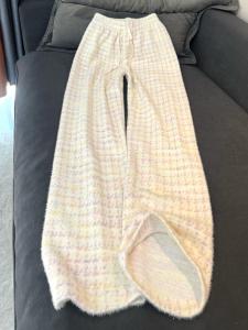 Quần Ống Rộng Kẻ Caro Mềm Mại Thoải Mái Cho Nữ Mùa Đông Quần Dài Thường Ngày Thiết Kế Nhỏ Gọn Cảm Giác Không Khí