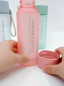 Botol Minum Kotak Tali Doff Seliya 550 ml 7682