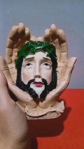 Holy Face of Jesus Christ Statue Catholic Sacramentals Holy Face of Jesus in the Hand