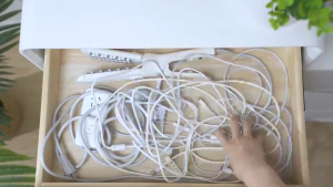 [SG Ready Stock]Magnetic Cable Tie Quick storage 6PCS Wire Organizer 11cm Cable Holder Adjustable Hook &Loop Organizer Straps for Home