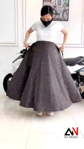 Váy Chống nắng - Váy quây chống nắng loại cột dây form dáng xòe rộng eo nhỏ to đều mặc đẹp - Kim Yến Mẹ và Bé