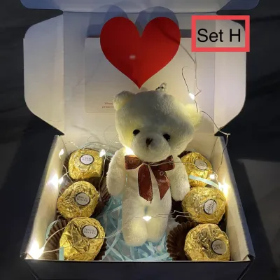 Surprise Gift Box Birthday Fairy Light Chocolate Bear Mini Baby’s Breath Bouquet Love Graduation Friends Valentines Day Fathers Day Teacher’s Day Thanks Kotak Hadiah Kejutan Hari Jadi dengan Coklat Lampu LED Beruang Sejambak Mini Baby’s Breath