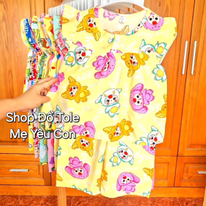 Bộ lửng bé gái Size 6 (16-17kg) Tole/lanh 2 da loại 1 có nút cài trước cổ áo. Được chọn mẫu.